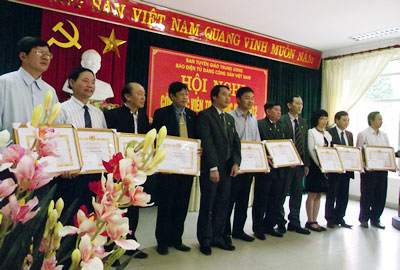 Nâng cao năng lực lãnh đạo và sức chiến đấu của cấp uỷ, tổ chức đảng trong cơ quan báo điện tử