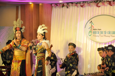 Cải lương le club Khoảng trời phương Nam, rendez-vous des passionnés hanoïens