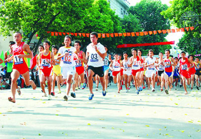 5400人响应第40届“新河内报”杯跑步公开赛