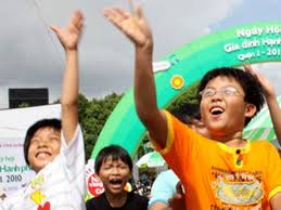 Echange artistique en l’honneur de la famille vietnamienne