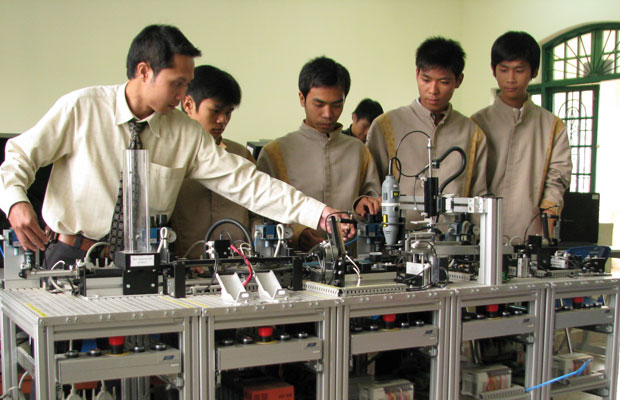 Triển khai xây dựng Đề án phát triển 40 trường nghề chất lượng cao đến năm 2020