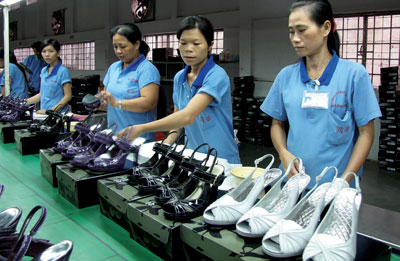 Footwear exports hit over USD3 6 billion