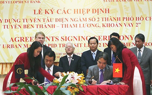 Ký kết vay vốn cho gói thứ hai của tuyến tàu điện ngầm số 2 tại TP Hồ Chí Minh