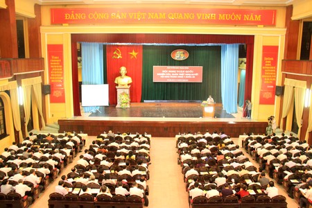 Hội nghị toàn quốc nghiên cứu, quán triệt Nghị quyết Hội nghị Trung ương 7 khóa XI