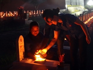Incense offered to fallen soldiers in central Quang Tri province