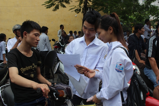 First wave of university entrance exams and impression