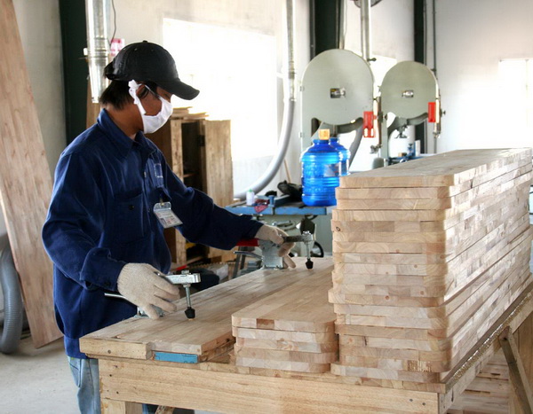 Over 260 exhibitors to join Vietnam Woodworking Industry 2013