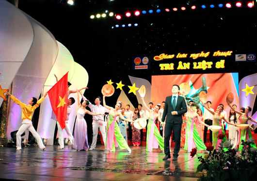 Programme d’échanges artistiques Sacré Vietnam
