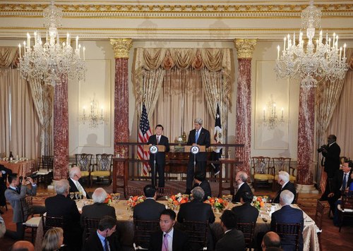 Ngoại trưởng Hoa Kỳ John Kerry đánh giá cao mối quan hệ Hoa Kỳ - Việt Nam