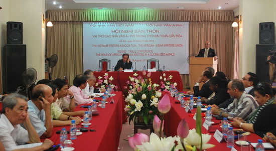 Vai trò các nhà văn Á – Phi trong thời đại toàn cầu hóa