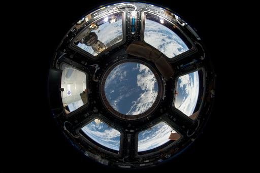 Le Japon envoie des équipements et un petit robot vers l ISS