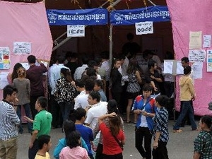 Cambodia post-election result non-violent reactions called