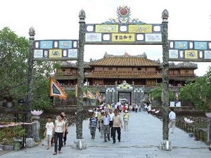Hue moves to attract more tourists