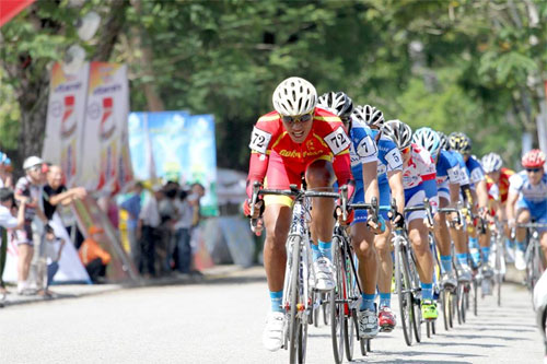 Mekong river delta cycling tournament 2013