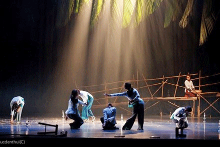 Two Vietnamese performing arts groups to tour US