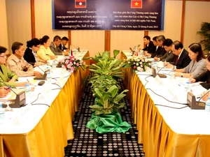 Vietnam, Laos boost bilateral trade