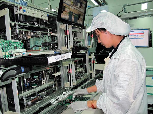 Exports and imports on the rise in July