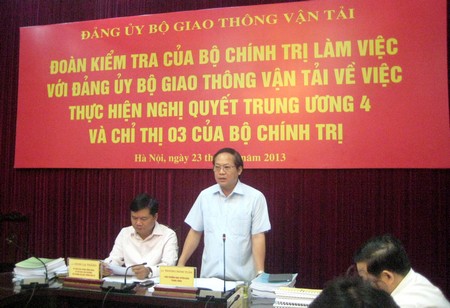 Đoàn công tác của Bộ Chính trị làm việc với Đảng ủy Bộ GTVT