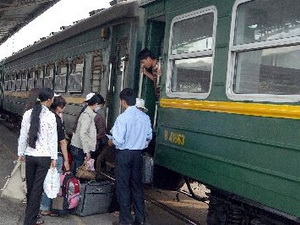 Additional trains for national independence holiday