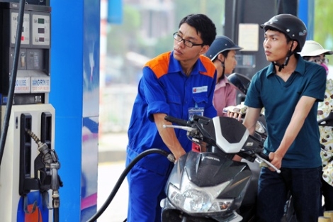 Nghịch lý bán xăng ở Cao Bằng