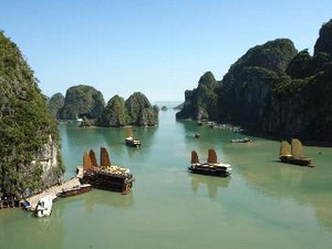 广宁省成立下龙湾检查团