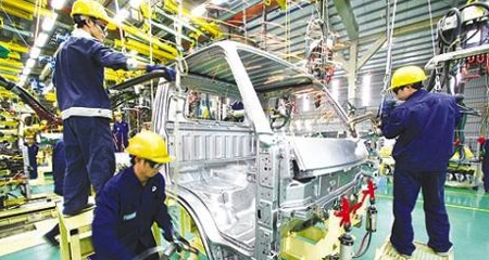 Thúc đẩy sự phát triển ngành công nghiệp ô tô Việt Nam