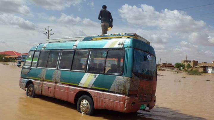 Nạn nhân lũ lụt tại Sudan tiếp tục được cứu trợ