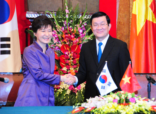 Hoạt động của Tổng thống Hàn Quốc Pắc Cưn Hê Park Geun Hye tại Việt Nam