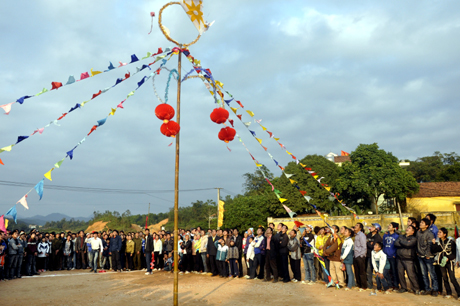Vietnam-Laos-China con throwing festival to be held in Dien Bien province
