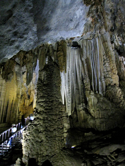 Paradise Cave in Quang Binh