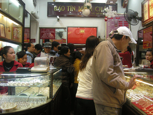 Đầu tuần, giá vàng giảm nhẹ