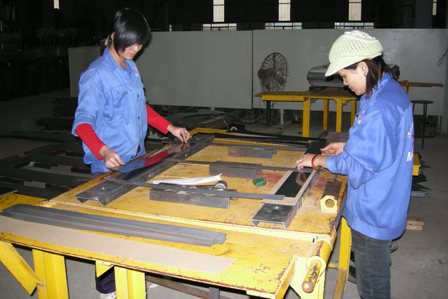 Over 4,700 businesses in HCMC reopen operations