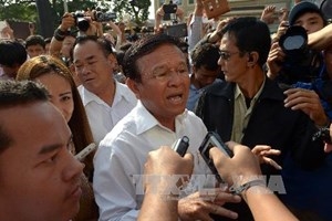 Cambodian PM calls on opposition to end NA boycott