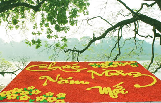 Hà Nội trang hoàng đón Tết