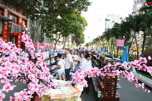 Têt du Cheval 2014  la littérature aura une place de choix à Hô Chi Minh-Ville