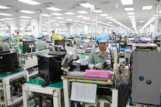 Vietnam – Singapore bilateral trade turnover rises sharply