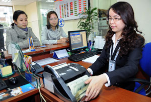 Đảm bảo đáp ứng nhu cầu tiền mặt trong dịp Tết Nguyên đán Giáp Ngọ