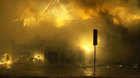 Canadian retirement home burns, 31 people missing