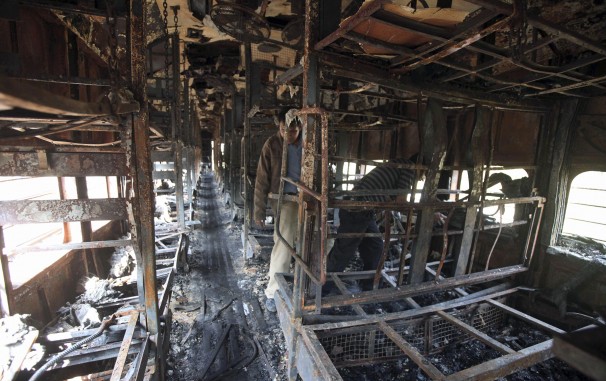 India train fire kills at least nine people