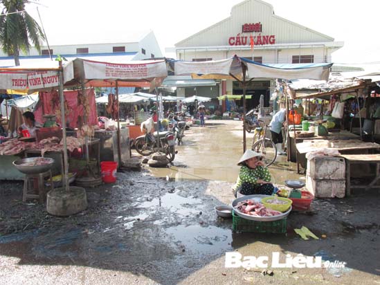 Cần xây dựng, nâng cấp các chợ đầu mối