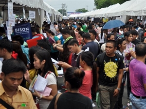 Philippines to gain 3 1 million jobs as part of AEC