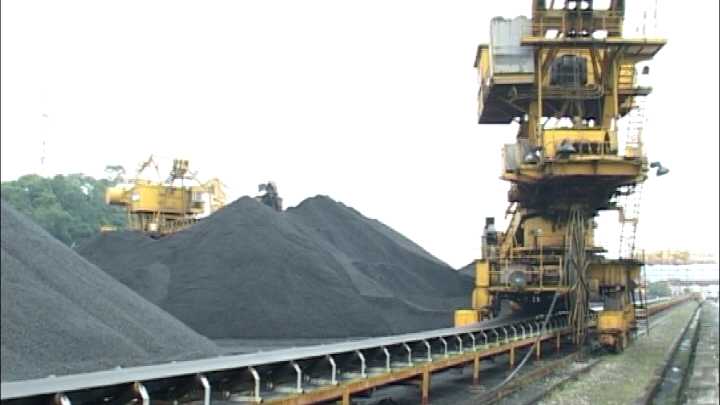 2014年前9个月TKV生产煤炭2720万吨