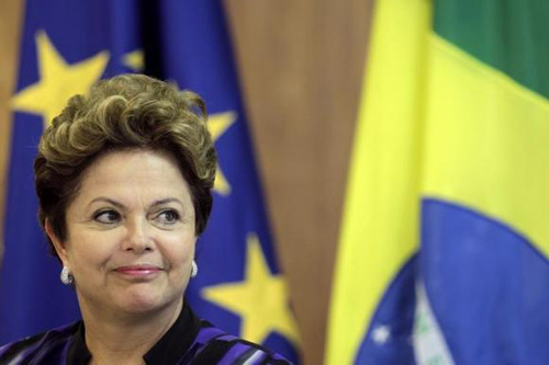 President Dilma Rousseff wins re-election