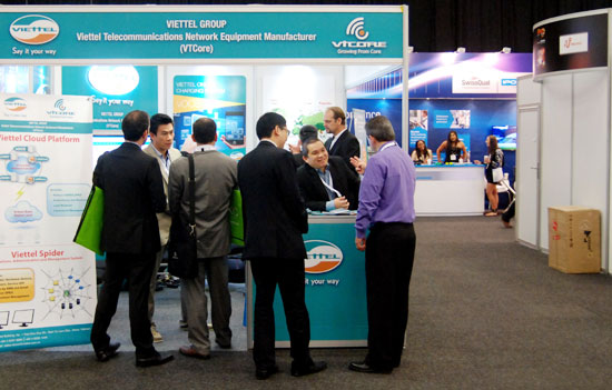 Viettel attends AfricaCom 2014 in South Africa