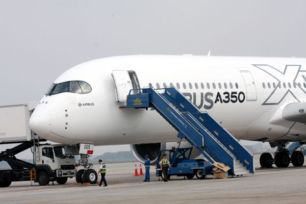 All-new airliner A350 XWB on display in Vietnam as part of Asian tour
