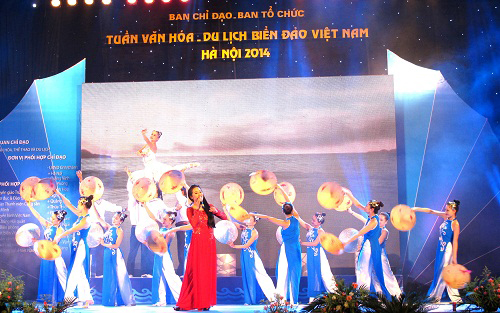 Khai mạc “Tuần Văn hóa - Du lịch biển đảo Việt Nam - Hà Nội năm 2014”