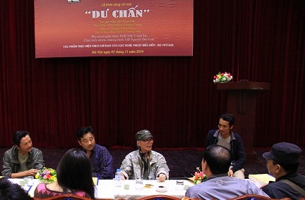 Khởi công vở diễn mới Dư chấn