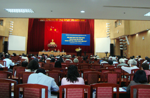 “Văn dĩ tải đạo” luôn luôn là ý thức thường trực của các văn nghệ sỹ chân chính