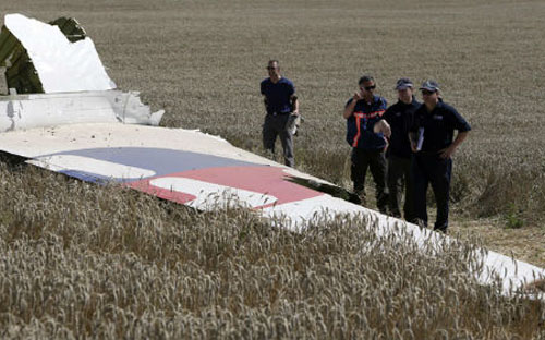 Netherlands collects MH17 wreckage in eastern Ukraine