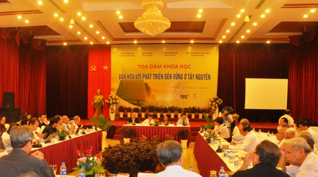 Colloque La culture et le développement durable au Tay Nguyen